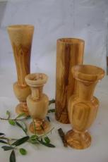 vases_traditional_pipes.jpg